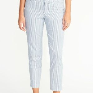 Old Navy Pixie High Rise Slim Pockets